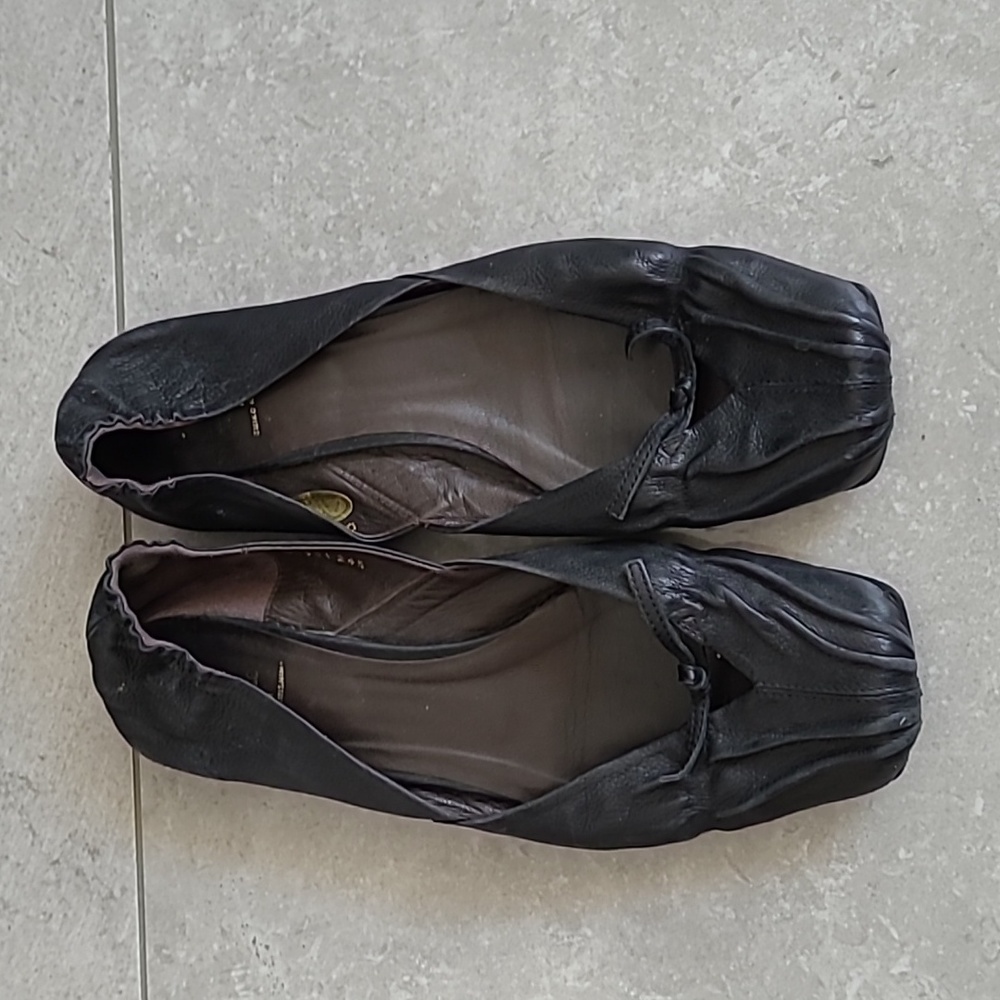 Vintage Leather Square Toe Flats